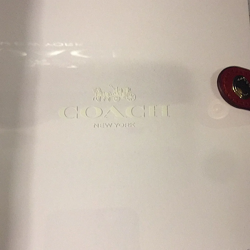 COACH -NOTEBOOK W/DIAGONAL HORSE & CARRIAGE PRINT - Picture 4 of 12